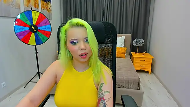 Snapshot of EnergyBunny_1 chatting on February 4, 2025, 11:38 pm EnergyBunny 1 online show from February 4, 2025, 11:38 pm