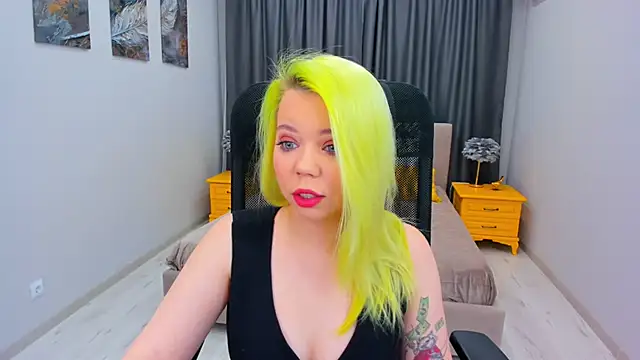 Snapshot of EnergyBunny_1 chatting on February 26, 2025, 5:39 pm EnergyBunny 1 online show from February 26, 2025, 5:39 pm