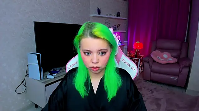 Snapshot of EnergyBunny_1 chatting on October 14, 2025, 6:20 pm EnergyBunny 1 online show from October 14, 2025, 6:20 pm