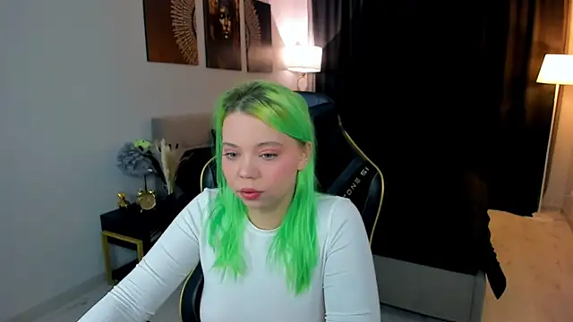 Snapshot of EnergyBunny_1 chatting on October 15, 2025, 7:36 pm EnergyBunny 1 online show from October 15, 2025, 7:36 pm