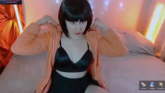 Snapshot of bekyboop chatting on February 17, 2025, 10:18 am bekyboop online show from February 17, 2025, 10:18 am