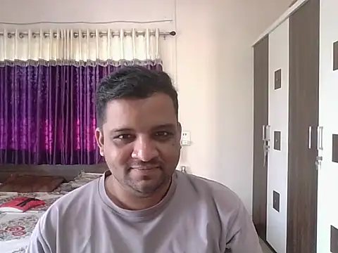 dhruv love online show from October 15, 2025, 4:23 am