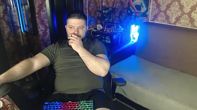 Snapshot of thor_master chatting on April 20, 2026, 12:02 am thor master online show from April 20, 2026, 12:02 am