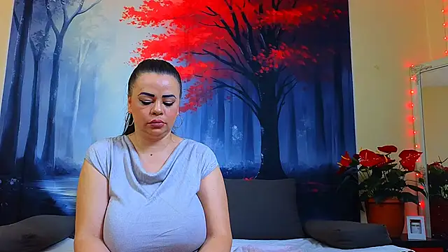 Snapshot of ElizabethEven chatting on February 15, 2025, 12:26 am ElizabethEven online show from February 15, 2025, 12:26 am