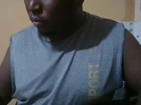 honeyswit online show from October 17, 2025, 2:19 pm