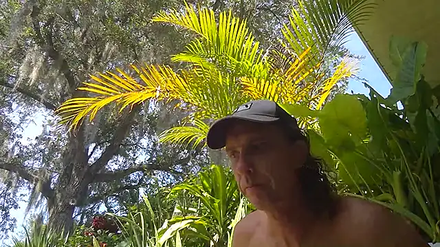 Snapshot of eliberator1777 chatting on May 16, 2026, 7:34 pm eliberator1777 online show from May 16, 2026, 7:34 pm