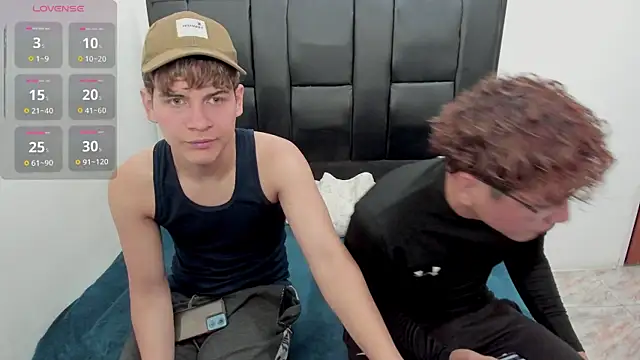 Snapshot of javieryalejandro chatting on October 27, 2025, 2:54 pm javieryalejandro online show from October 27, 2025, 2:54 pm