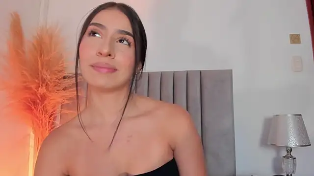 Snapshot of Christy_Sea chatting on January 28, 2025, 9:19 pm Christy Sea online show from January 28, 2025, 9:19 pm