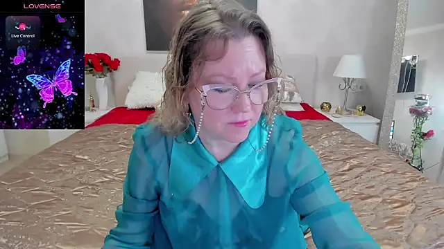 Snapshot of katysako chatting on January 25, 2025, 4:23 am katysako online show from January 25, 2025, 4:23 am