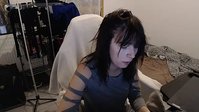 missthon0 online show from September 10, 2025, 11:43 am