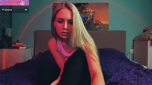 Snapshot of Linda_Roxy chatting on January 26, 2025, 5:34 pm Linda Roxy online show from January 26, 2025, 5:34 pm