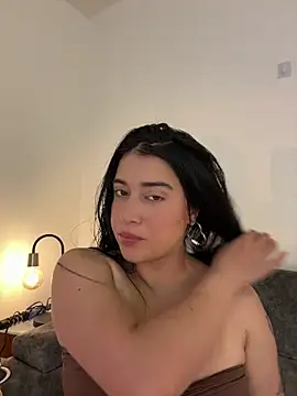 Snapshot of KallyMyller1 chatting on May 1, 2026, 7:29 pm KallyMyller1 online show from May 1, 2026, 7:29 pm