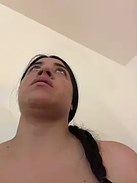 Snapshot of KallyMyller1 chatting on May 28, 2026, 7:33 pm KallyMyller1 online show from May 28, 2026, 7:33 pm
