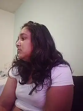 Indianbloom- online show from January 9, 2026, 9:01 am