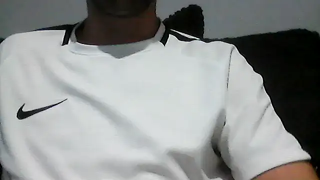 Snapshot of juju156111 chatting on September 8, 2025, 5:45 pm juju156111 online show from September 8, 2025, 5:45 pm