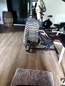 Snapshot of juju156111 chatting on September 12, 2025, 2:17 pm juju156111 online show from September 12, 2025, 2:17 pm