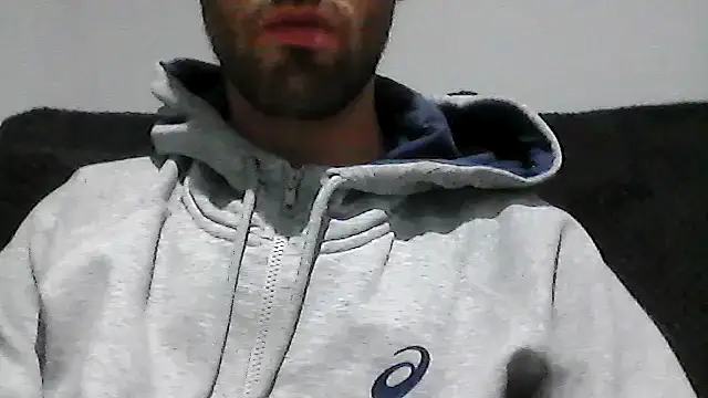 Snapshot of juju156111 chatting on November 6, 2025, 8:32 pm juju156111 online show from November 6, 2025, 8:32 pm