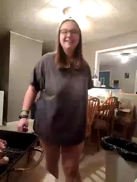 ZeTurtleMaster online show from January 1, 2025, 12:32 am