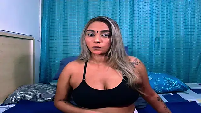 Snapshot of sexyindianchic chatting on June 16, 2026, 5:48 pm sexyindianchic online show from June 16, 2026, 5:48 pm