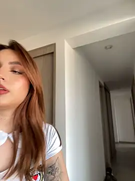 Snapshot of Anavi_ chatting on May 7, 2026, 9:31 pm Anavi online show from May 7, 2026, 9:31 pm