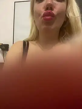 SofiaJoy online show from February 13, 2026, 5:09 pm