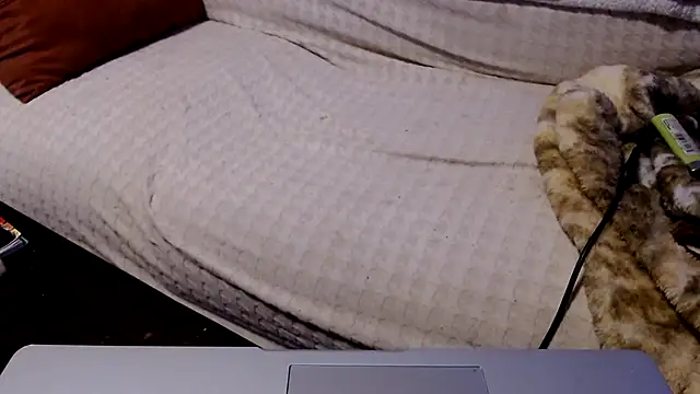 Snapshot of justinewe69 chatting on December 4, 2025, 3:54 pm justinewe69 online show from December 4, 2025, 3:54 pm