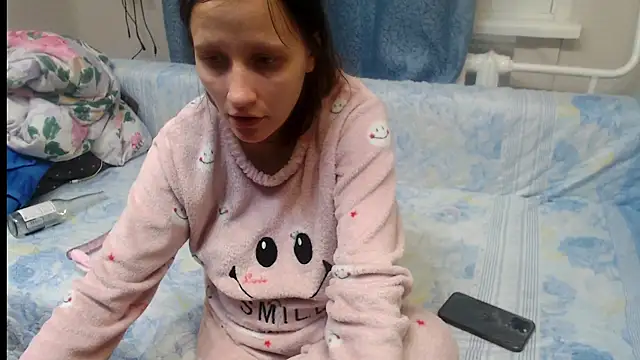 Snapshot of alisacucumber chatting on January 18, 2025, 7:37 pm alisacucumber online show from January 18, 2025, 7:37 pm