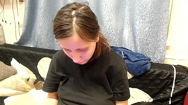 Snapshot of alisacucumber chatting on March 2, 2025, 8:07 pm alisacucumber online show from March 2, 2025, 8:07 pm