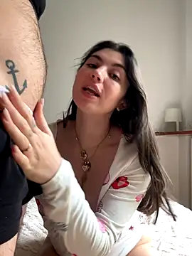 couplepenetration online show from November 14, 2025, 8:35 am