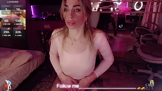 AnnieGOld  online show from March 29, 2026, 7:58 pm