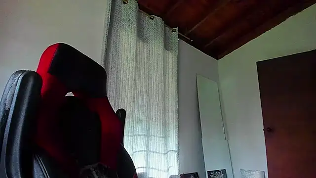 Snapshot of Baky_sexy chatting on November 5, 2025, 12:27 pm Baky sexy online show from November 5, 2025, 12:27 pm