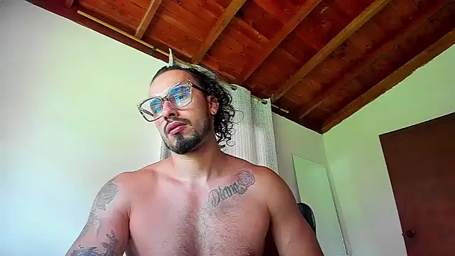 Snapshot of Baky_sexy chatting on November 7, 2025, 2:50 pm Baky sexy online show from November 7, 2025, 2:50 pm