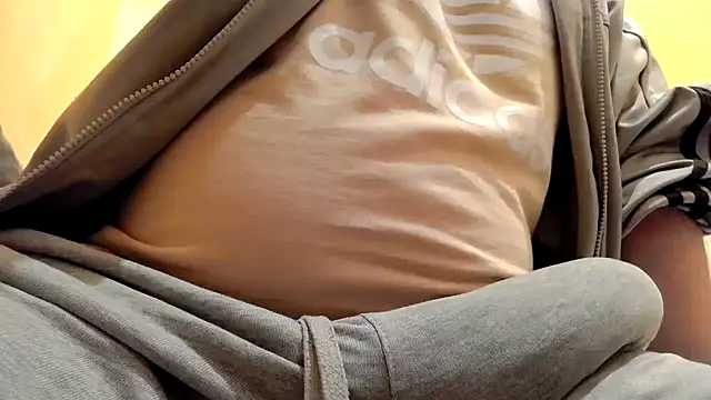 Snapshot of gae89tano chatting on November 5, 2025, 10:54 pm gae89tano online show from November 5, 2025, 10:54 pm