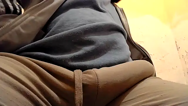 Snapshot of gae89tano chatting on November 13, 2025, 11:53 am gae89tano online show from November 13, 2025, 11:53 am