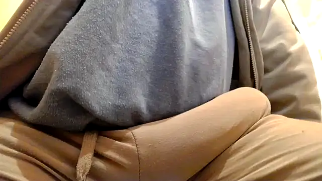 Snapshot of gae89tano chatting on November 25, 2025, 11:10 am gae89tano online show from November 25, 2025, 11:10 am