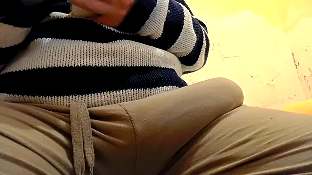 Snapshot of gae89tano chatting on December 14, 2025, 8:30 am gae89tano online show from December 14, 2025, 8:30 am