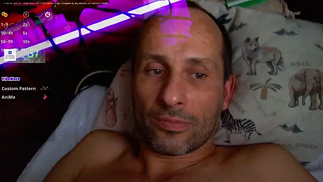 Snapshot of FireFox_Feel chatting on December 3, 2024, 1:32 pm FireFox Feel online show from December 3, 2024, 1:32 pm