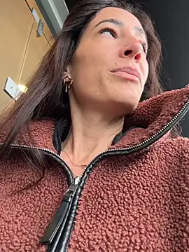 SweeetAlegra online show from February 15, 2025, 10:33 am