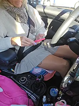 Snapshot of Nathotsexy1 chatting on December 4, 2025, 8:45 am Nathotsexy1 online show from December 4, 2025, 8:45 am