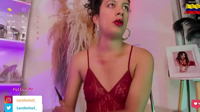 LaColorina  online show from October 24, 2025, 6:48 pm