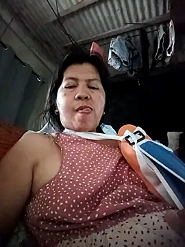 TropicalFlower online show from March 23, 2026, 11:53 pm