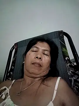 Snapshot of TropicalFlower chatting on April 30, 2026, 2:12 pm TropicalFlower online show from April 30, 2026, 2:12 pm