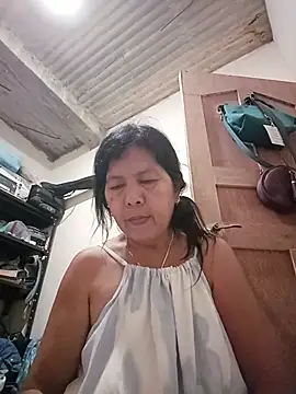 Snapshot of TropicalFlower chatting on May 26, 2026, 12:01 pm TropicalFlower online show from May 26, 2026, 12:01 pm