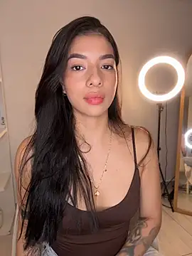 Snapshot of Veronica_ar chatting on July 9, 2026, 1:42 am Veronica ar online show from July 9, 2026, 1:42 am