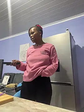 Snapshot of cherryontopy chatting on March 1, 2026, 12:01 am cherryontopy online show from March 1, 2026, 12:01 am