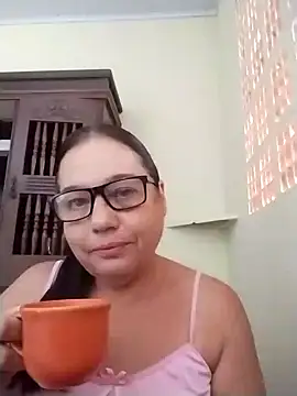 Snapshot of catdool chatting on January 17, 2025, 12:10 pm catdool online show from January 17, 2025, 12:10 pm