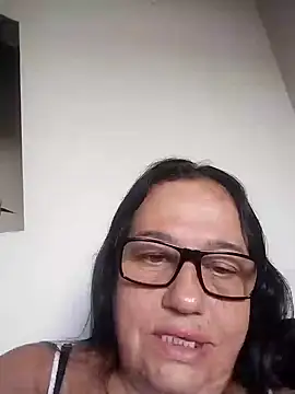 Snapshot of catdool chatting on February 6, 2025, 7:40 pm catdool online show from February 6, 2025, 7:40 pm