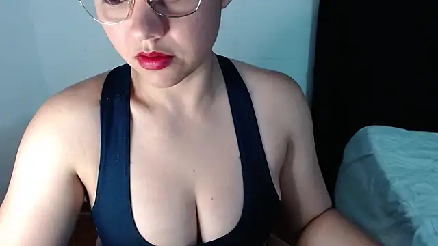 lizbodu online show from November 15, 2025, 4:43 am