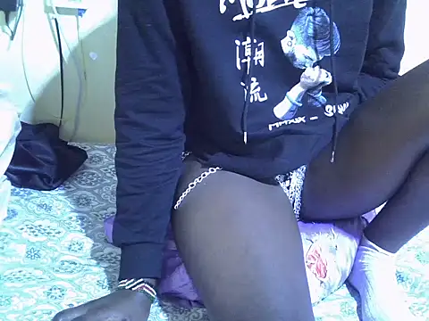 EbonyMina  online show from December 1, 2025, 10:59 pm