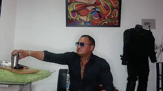 Snapshot of hardrock982 chatting on May 8, 2026, 2:22 pm hardrock982 online show from May 8, 2026, 2:22 pm